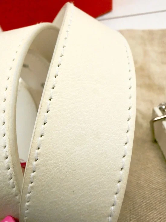 Valentino Garavani Ivory Leather Belt w Crystal V Logo Buckle - Picture 9 of 11